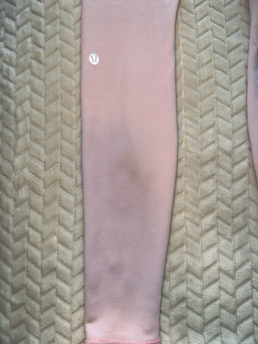 Lululemon Wunder Under Pant Reversible
Parfait Pink & Pinkelicious Size 4 - Picture 9 of 12